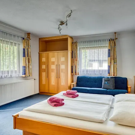 Seehueter'S Hotel Seerose Oetz Room photo