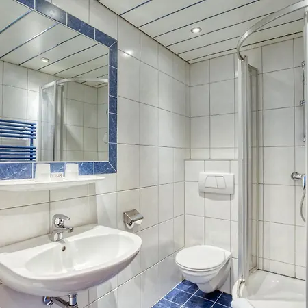 Seehueter'S Hotel Seerose Oetz Room photo