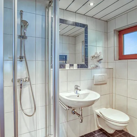 Seehueter'S Hotel Seerose Oetz Room photo