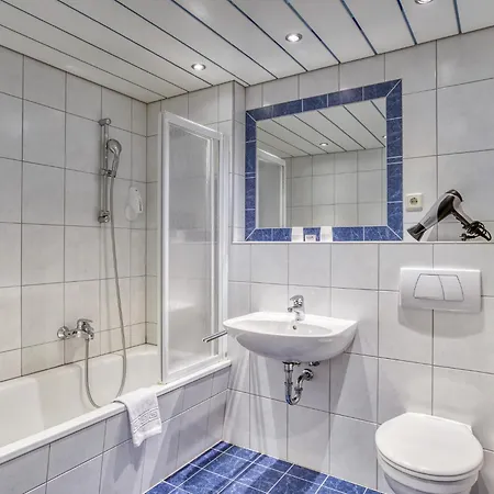 Seehueter'S Hotel Seerose Oetz Room photo
