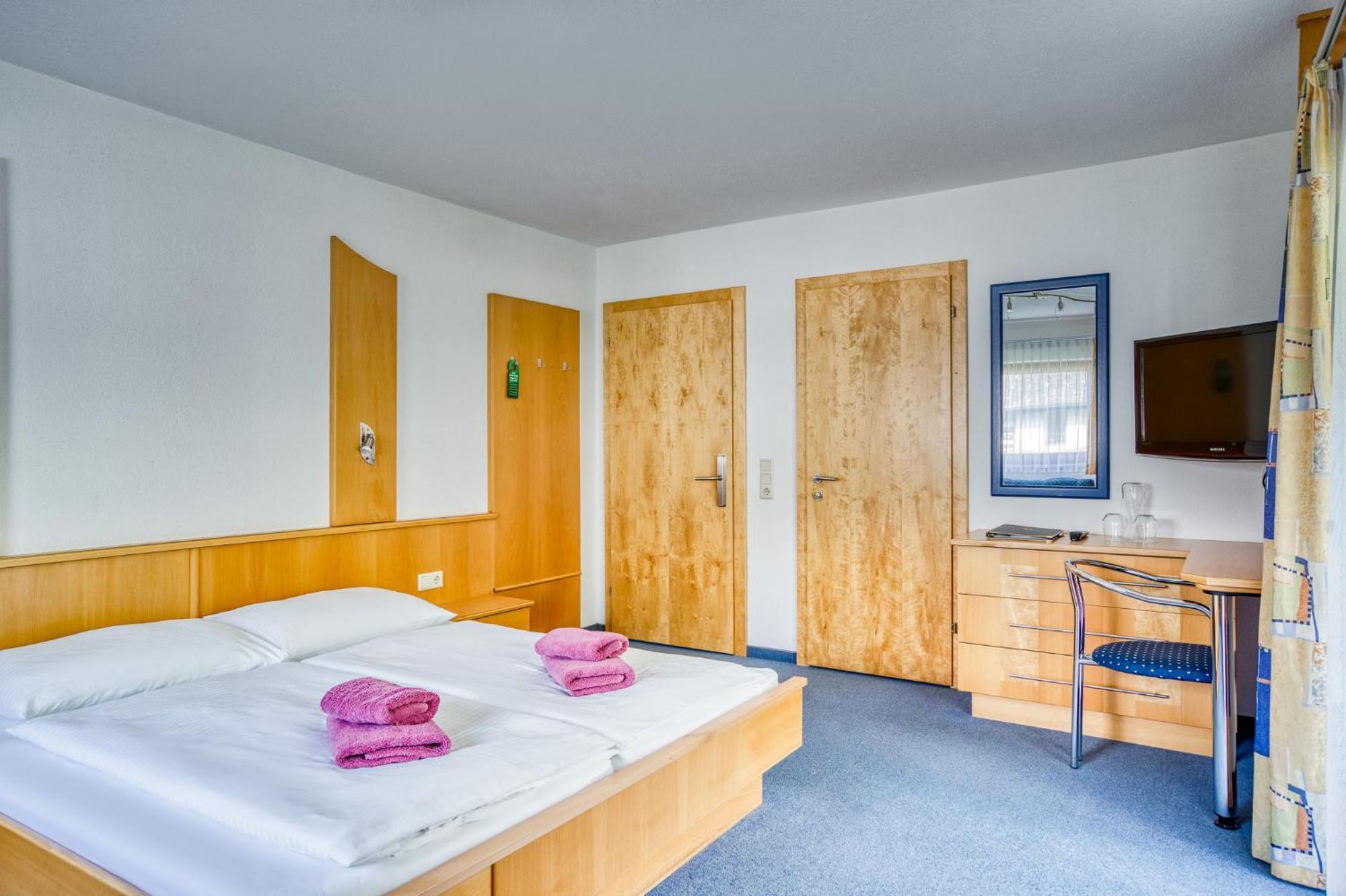 Hotel Seehueter's Seerose Oetz